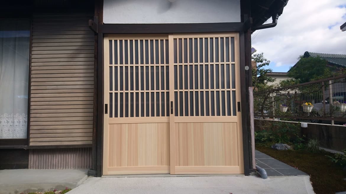 木製玄関新調 | 木製玄関の新調なら建具修理の窓口東海市